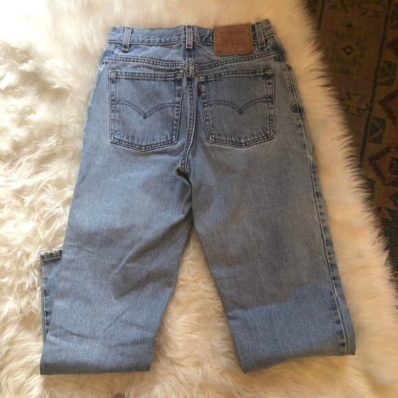 Vintage 80s Levi’s 550 relaxed fit  distressed - Picture 2 of 10